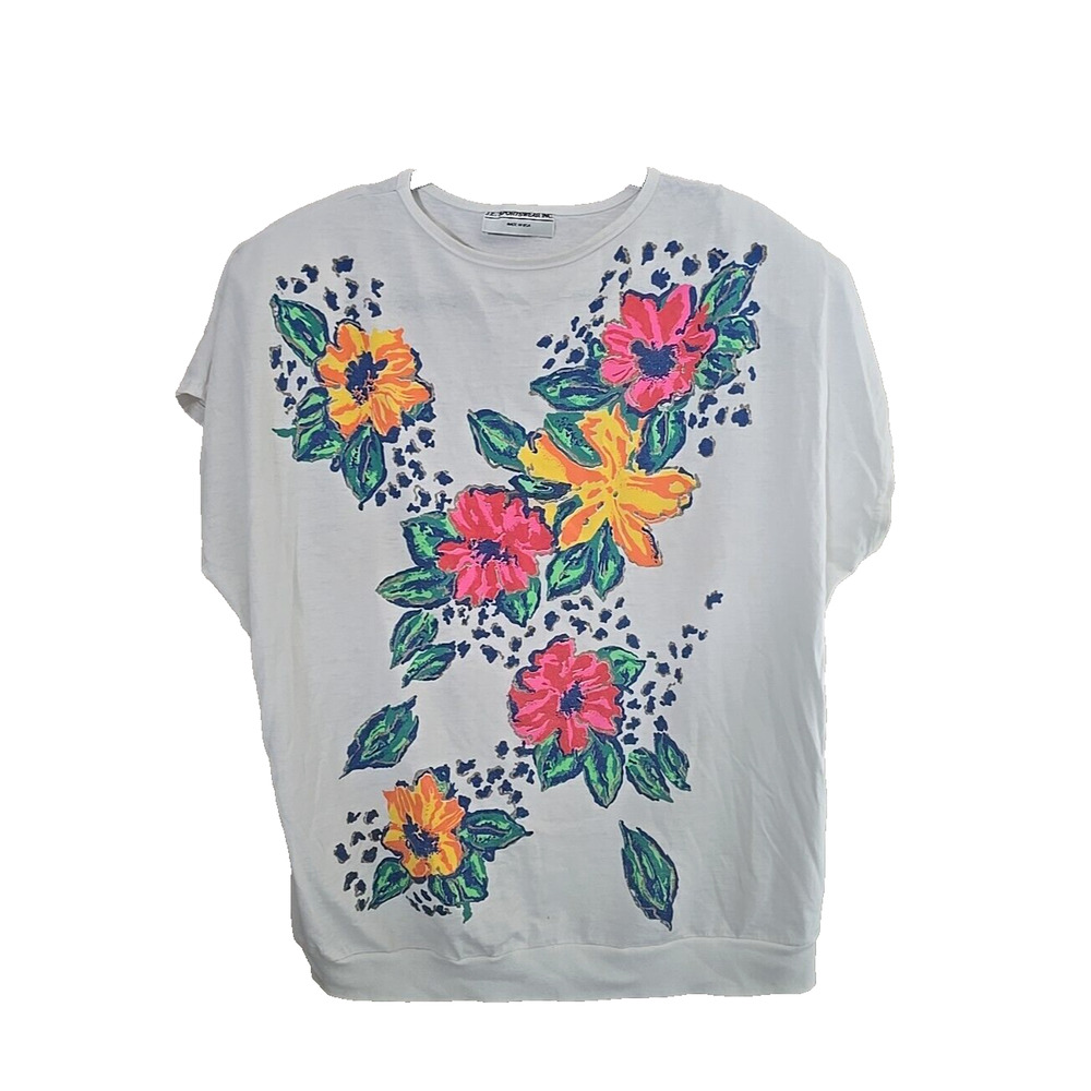 Vintage J.E. Sportswear White Floral Graphic Short Sleeve Top Womans Size 1x